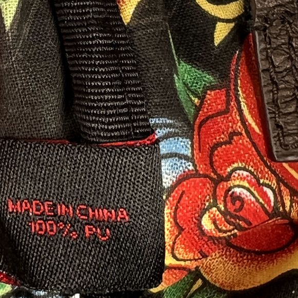 Vtg Red by Marc Ecko Sz 7"x5"x2" Handbag Clutch Buckles Brown Roses Crown Birds - Picture 6 of 16